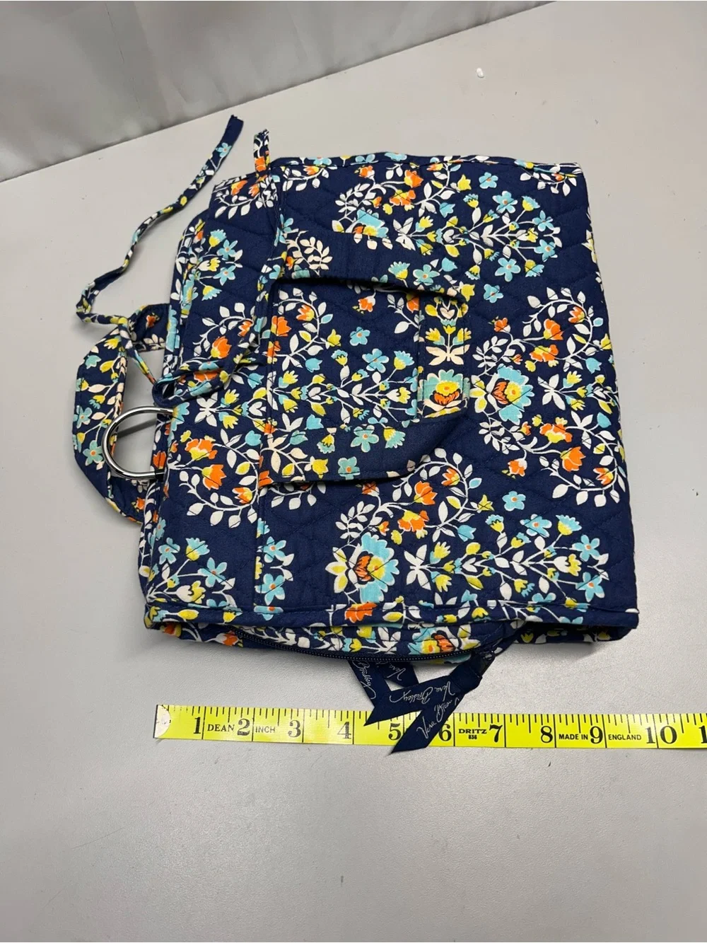 Vera Bradley Navy Floral Quilted makeup organizer